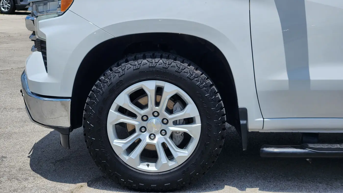 2023 Chevrolet Silverado 1500 LTZ