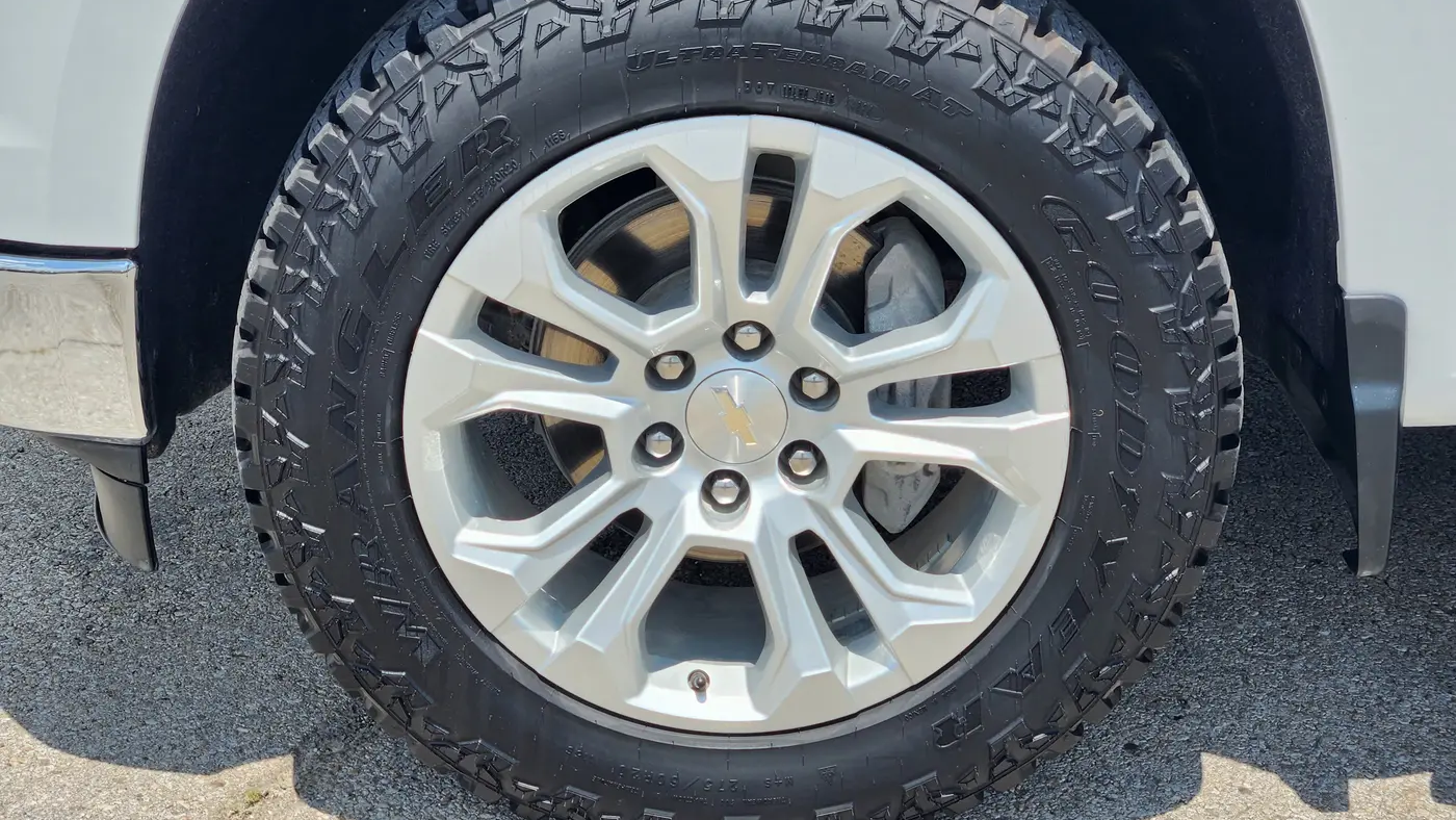 2023 Chevrolet Silverado 1500 LTZ