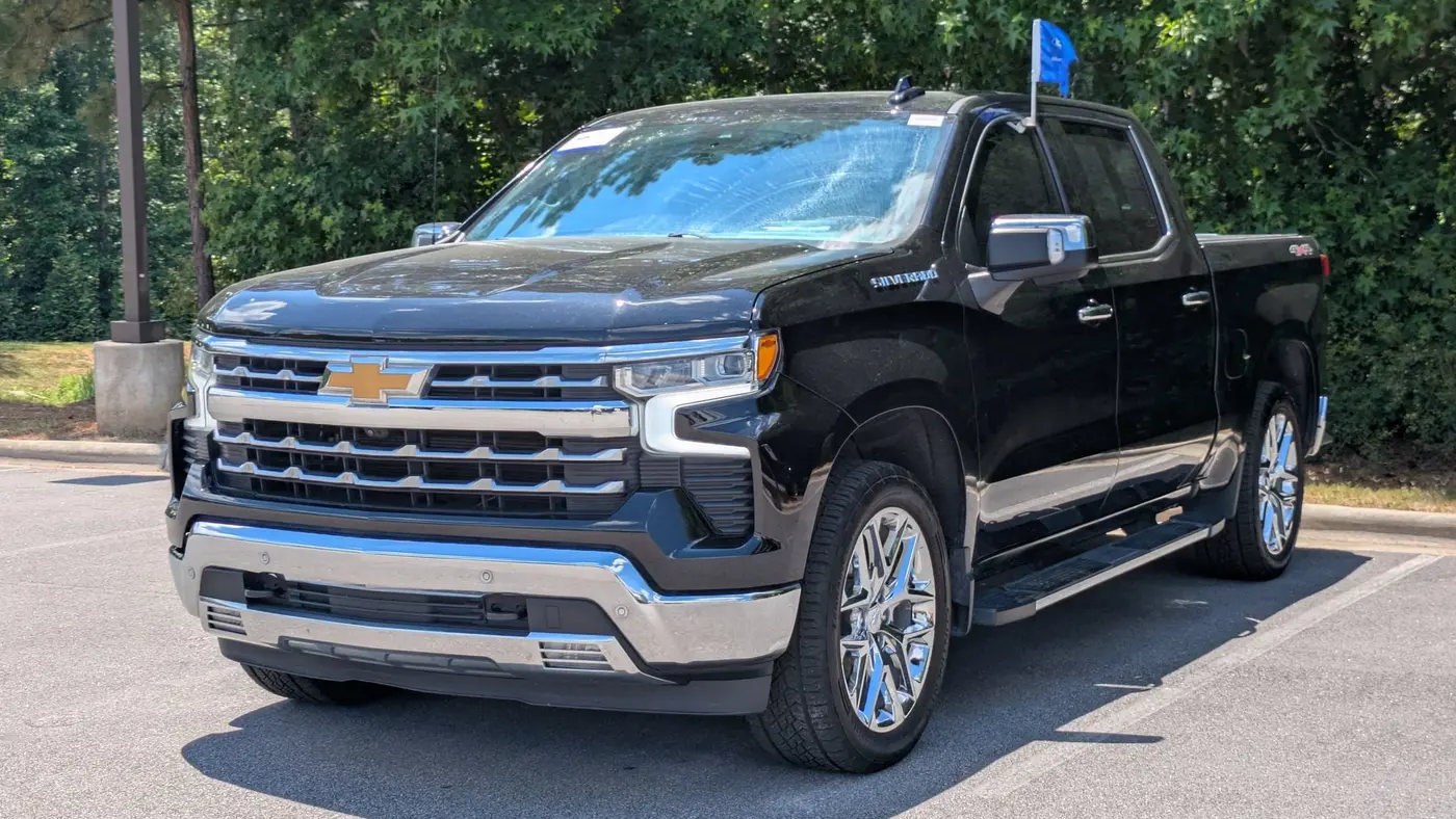 2023 Chevrolet Silverado 1500 LTZ