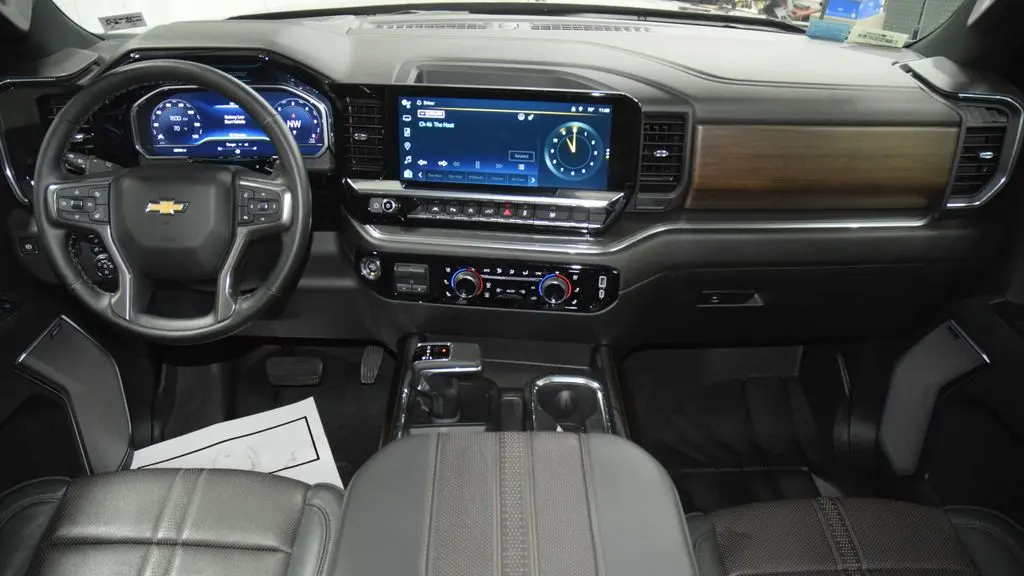 2024 Chevrolet Silverado 1500 High Country