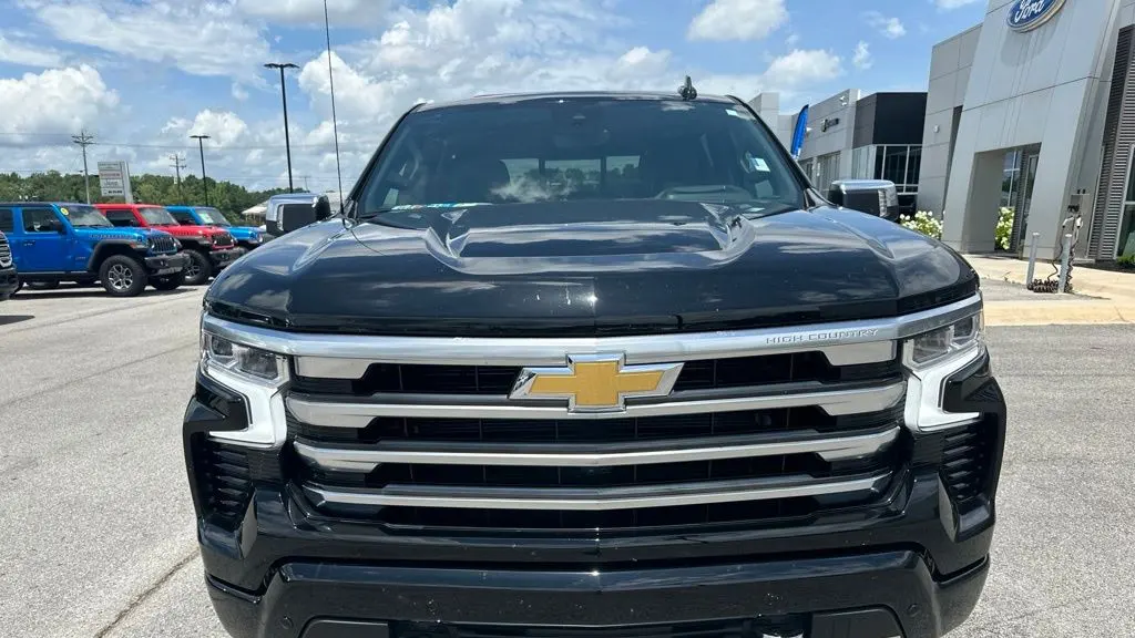 2024 Chevrolet Silverado 1500 High Country
