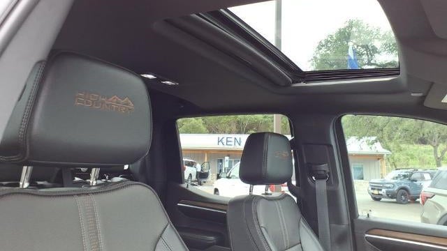 2022 Chevrolet Silverado 1500 High Country