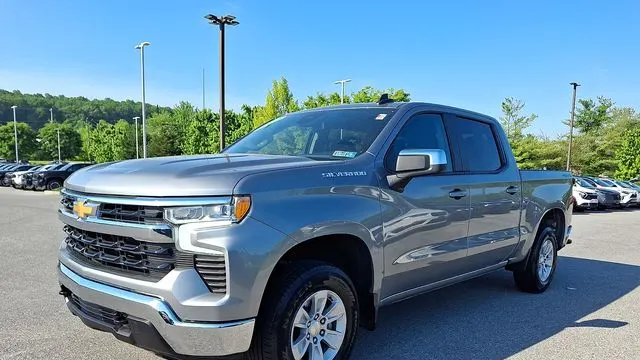 2025 Chevrolet Silverado 1500 LT