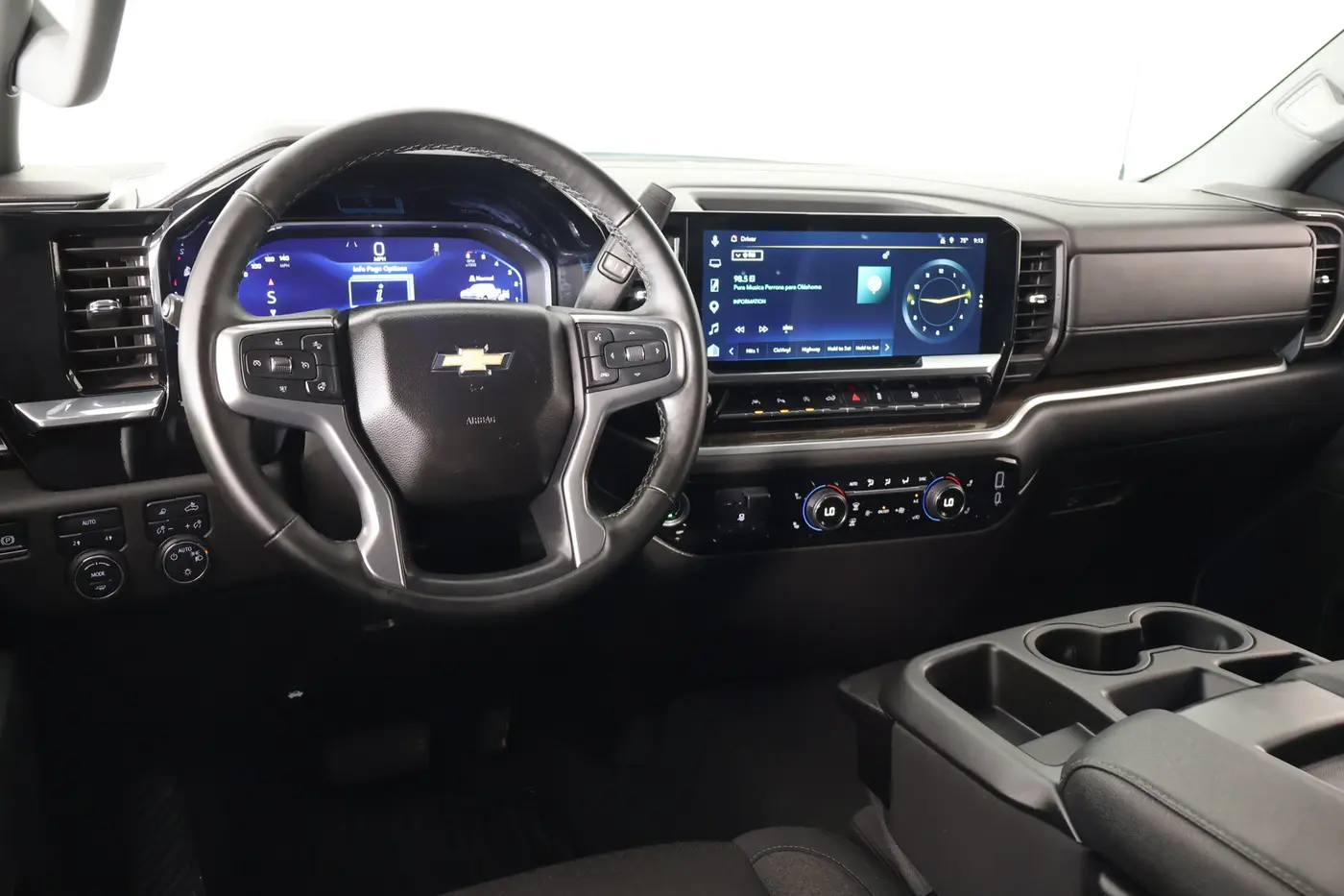 2025 Chevrolet Silverado - $39,929