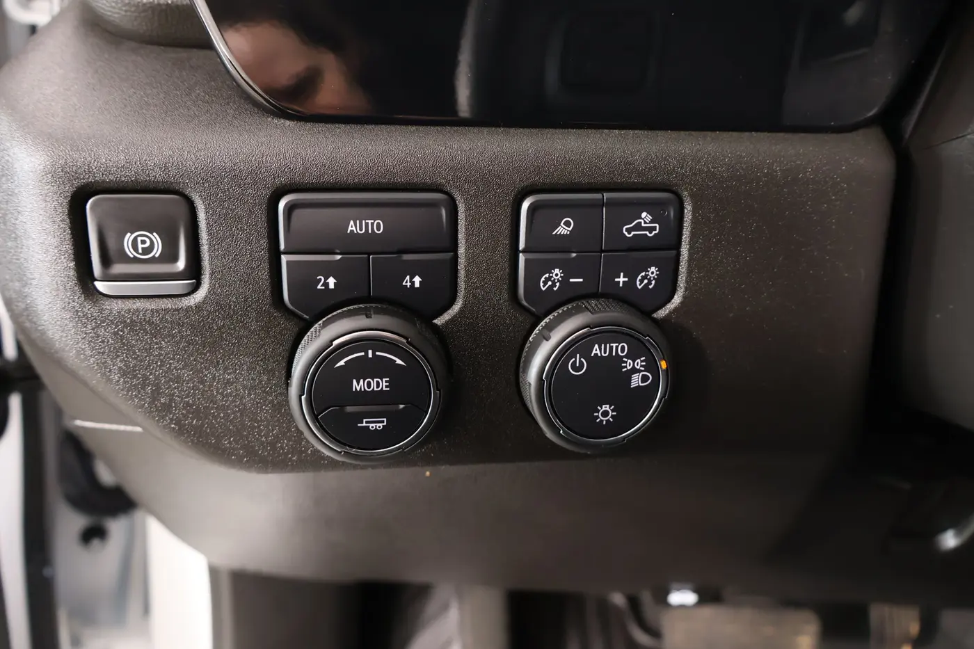 2025 Chevrolet Silverado - $39,929