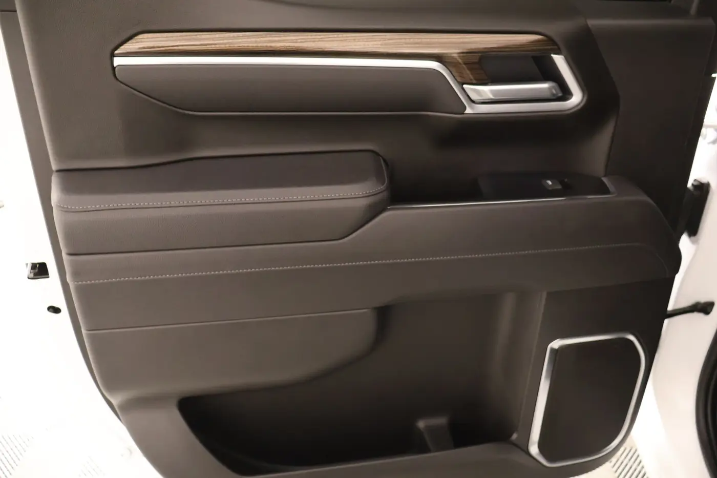 2025 Chevrolet Silverado - $39,929