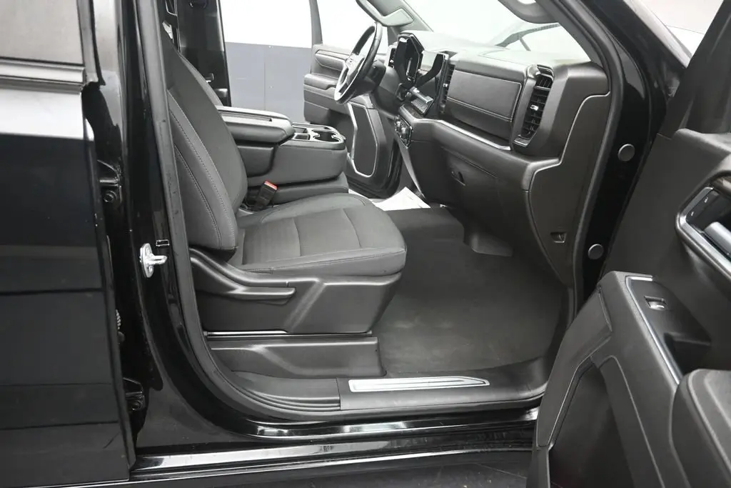 2025 Chevrolet Silverado - $39,980