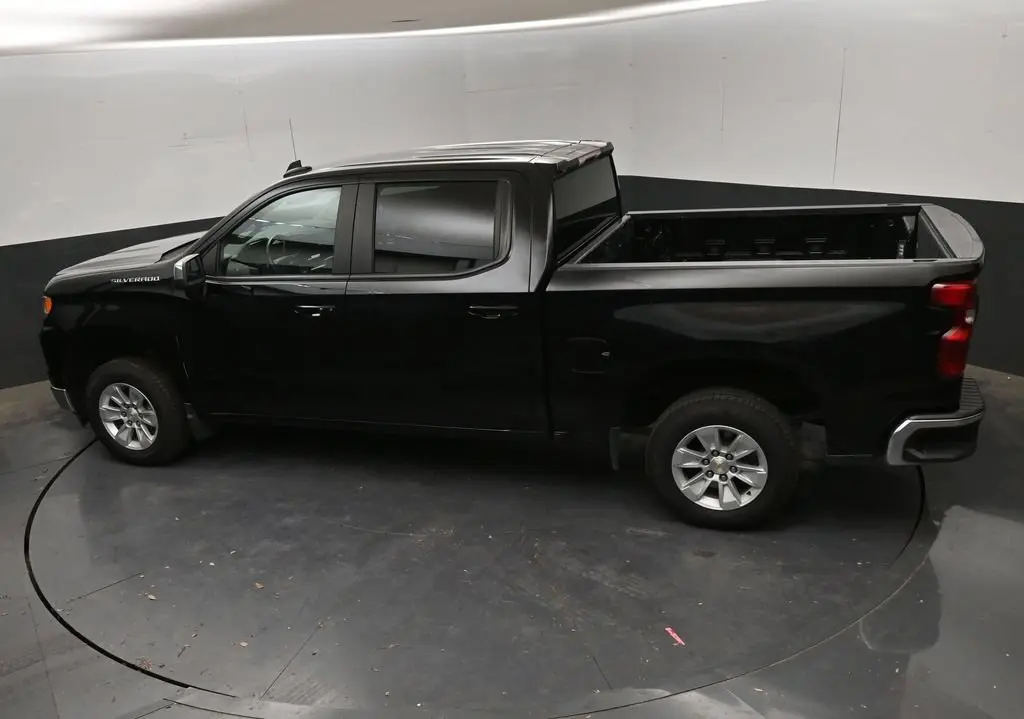 2025 Chevrolet Silverado - $39,980