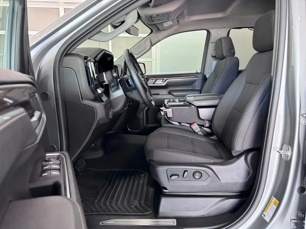 2026 Chevrolet Silverado - $42,487