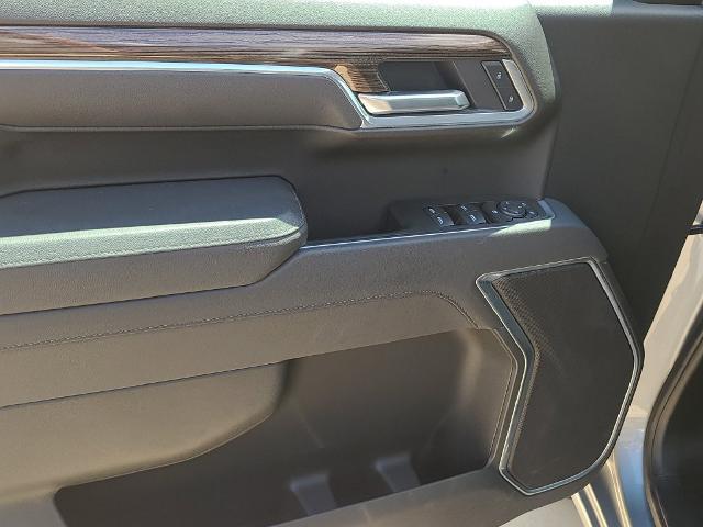 2026 Chevrolet Silverado - $42,561