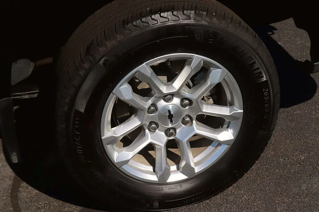 2026 Chevrolet Silverado - $49,926