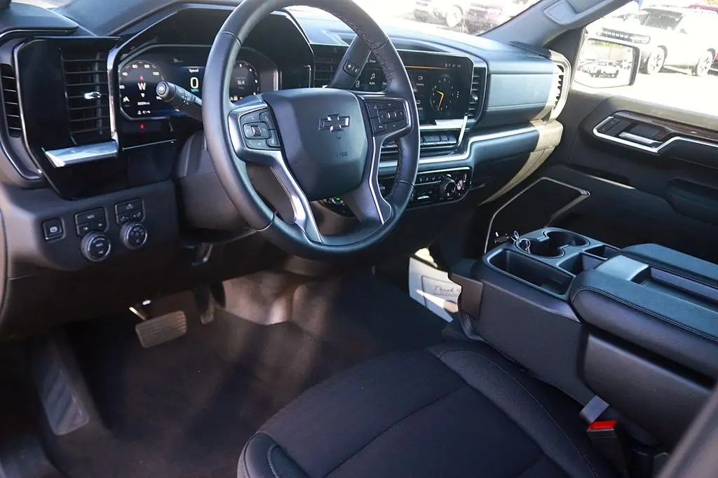 2026 Chevrolet Silverado - $49,926