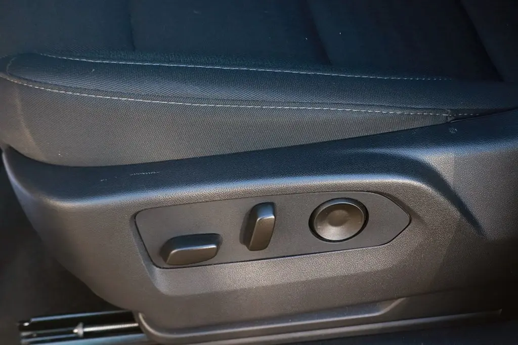 2026 Chevrolet Silverado - $46,578