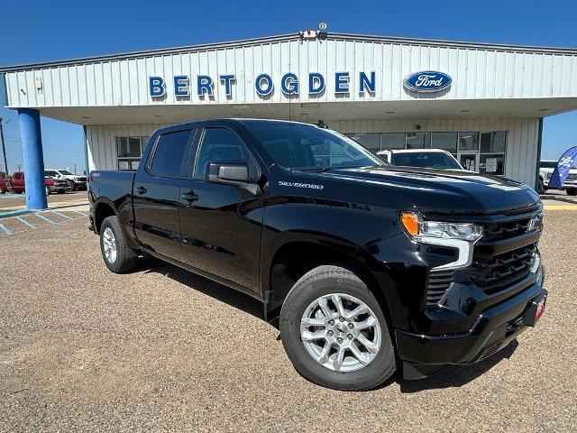 2026 Chevrolet Silverado - $43,862