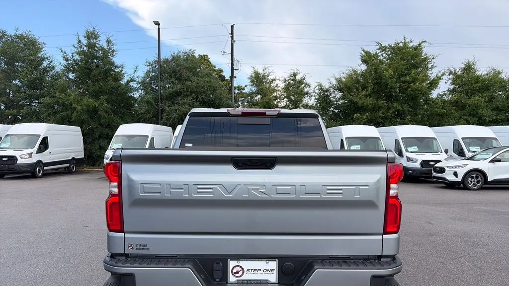 2025 Chevrolet Silverado 1500 RST