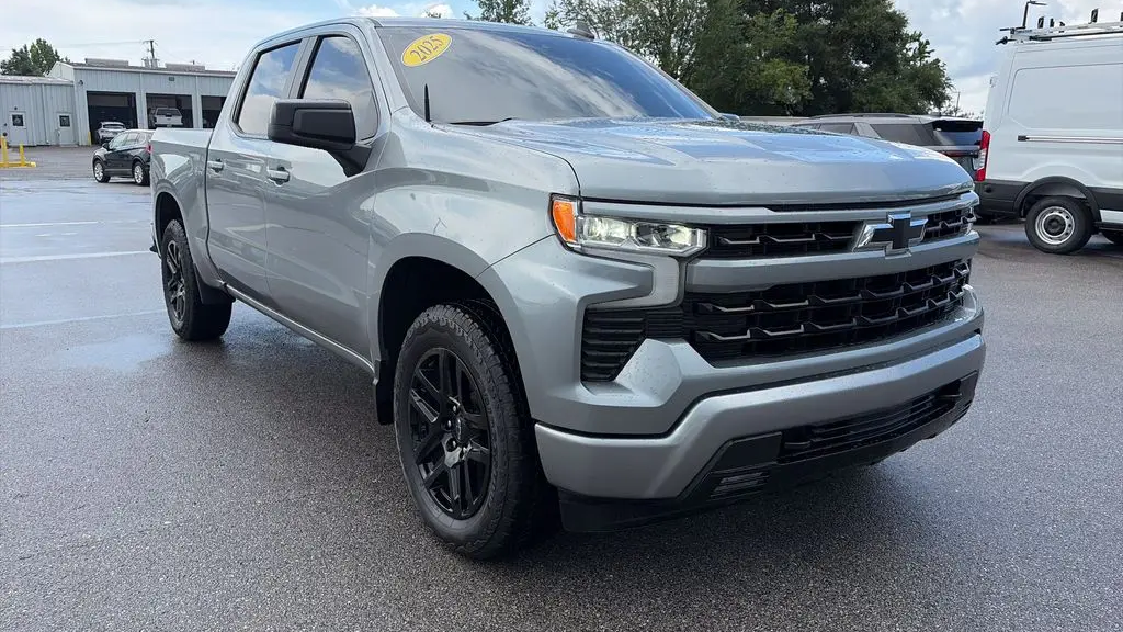 2025 Chevrolet Silverado 1500 RST