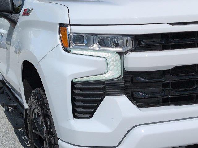 2025 Chevrolet Silverado - $46,627