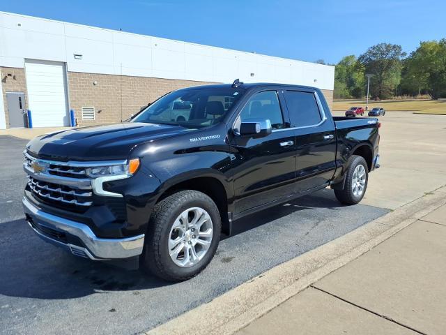 2025 Chevrolet Silverado - $47,218