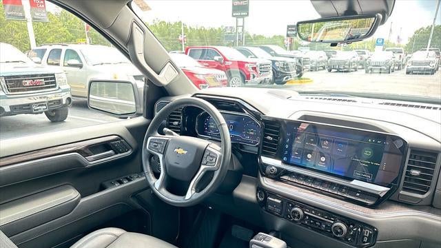 2025 Chevrolet Silverado 1500 LTZ