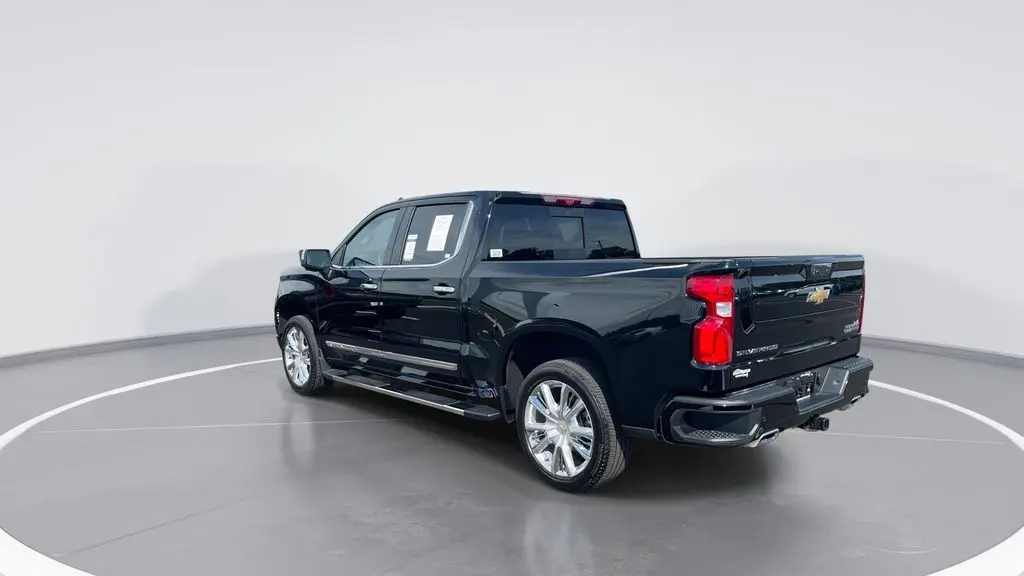 2025 Chevrolet Silverado 1500 High Country