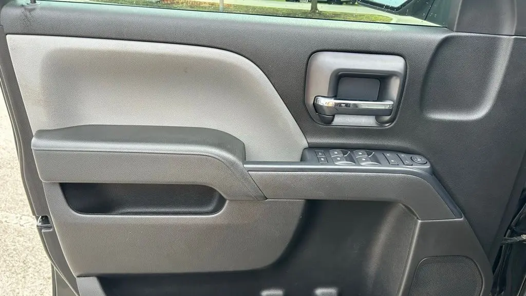 2019 Chevrolet Silverado 1500 LD Custom