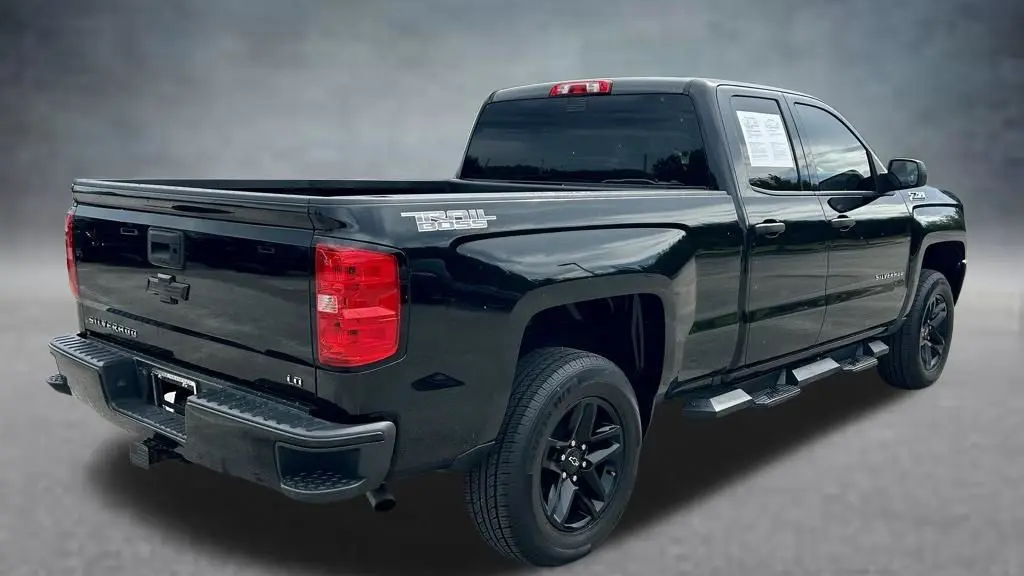 2019 Chevrolet Silverado 1500 LD Custom