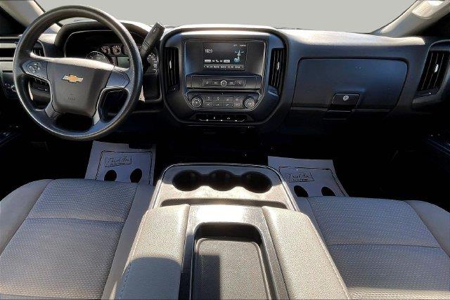 2019 Chevrolet Silverado Ld - $18,950