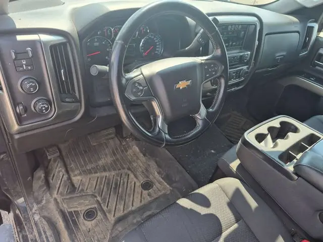 2019 Chevrolet Silverado Ld - $25,100