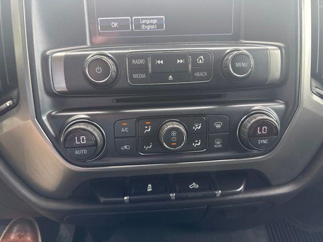 2019 Chevrolet Silverado Ld - $19,499