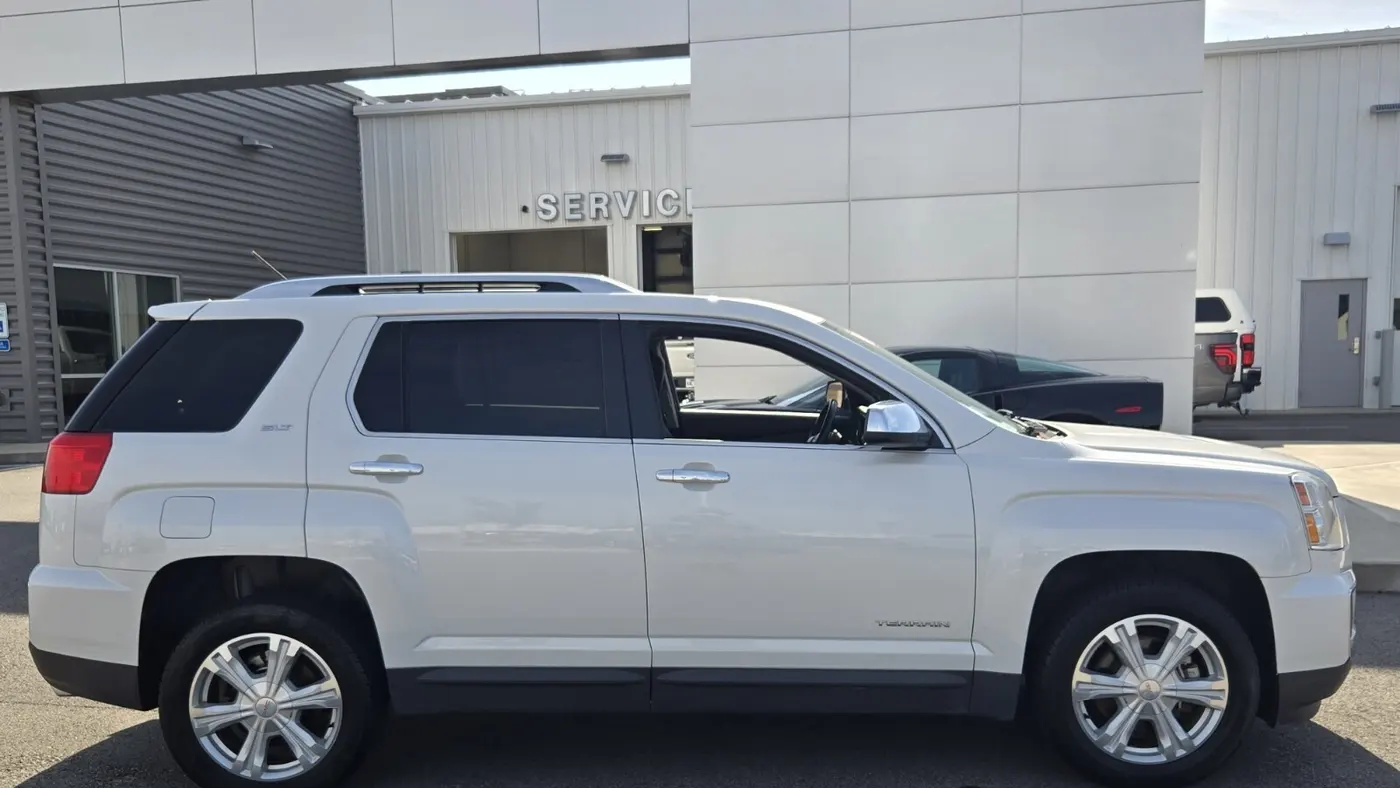 2017 GMC Terrain SLT