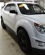 2017 Equinox Thumbnail 7