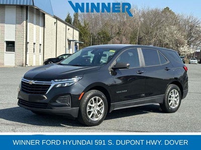 2022 Chevrolet Equinox 4X4 LS 4DR SUV W/1FL