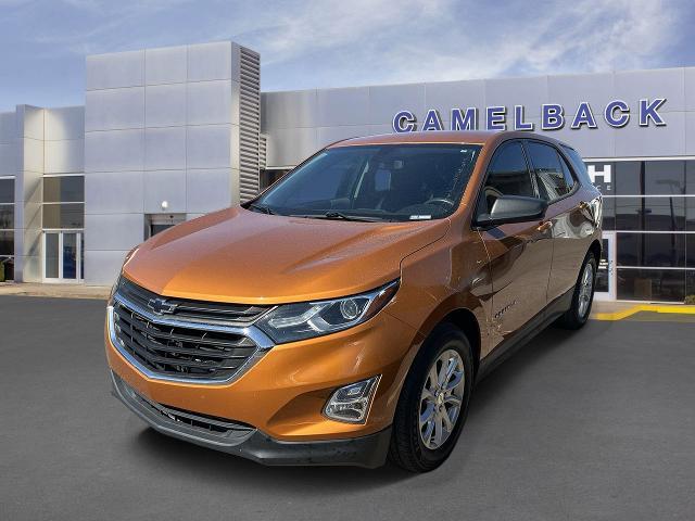 2019 Chevrolet Equinox LS — photo 1 of 24