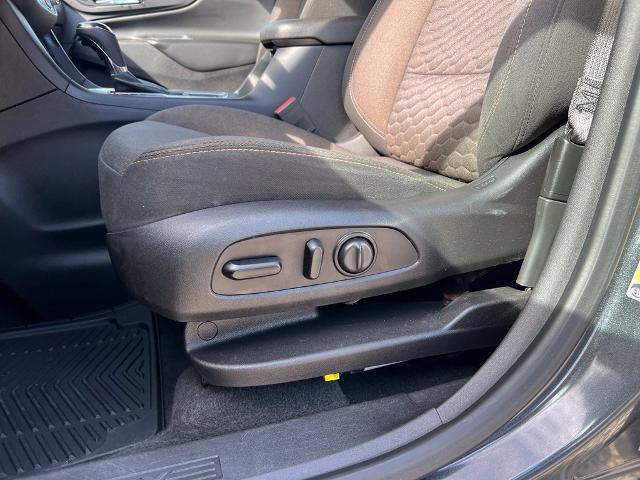 2018 Chevrolet Equinox - $9,900