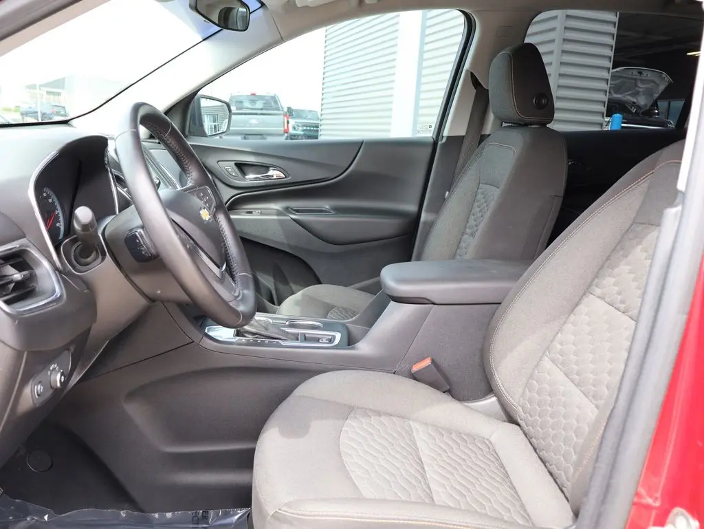 2018 Chevrolet Equinox - $11,475