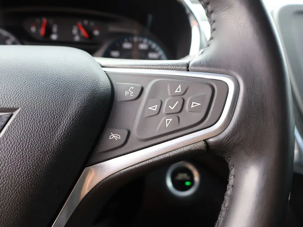 2018 Chevrolet Equinox - $11,475