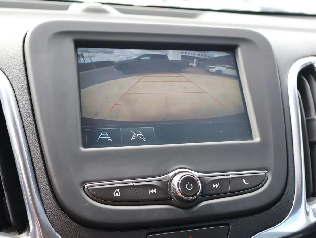 2018 Chevrolet Equinox - $11,475