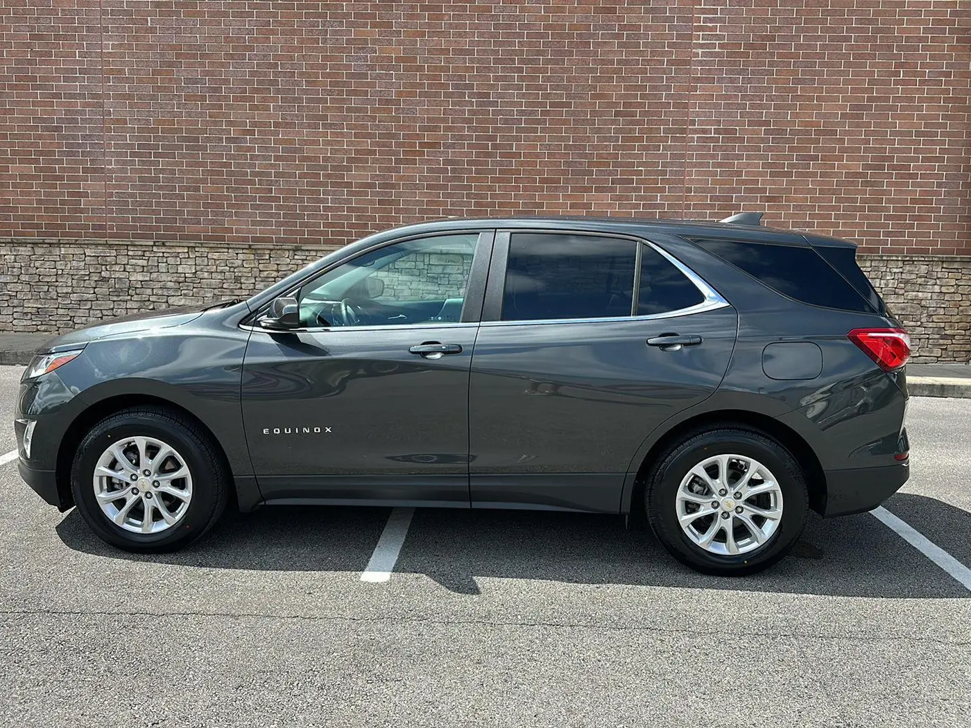 2021 Chevrolet Equinox - $23,450
