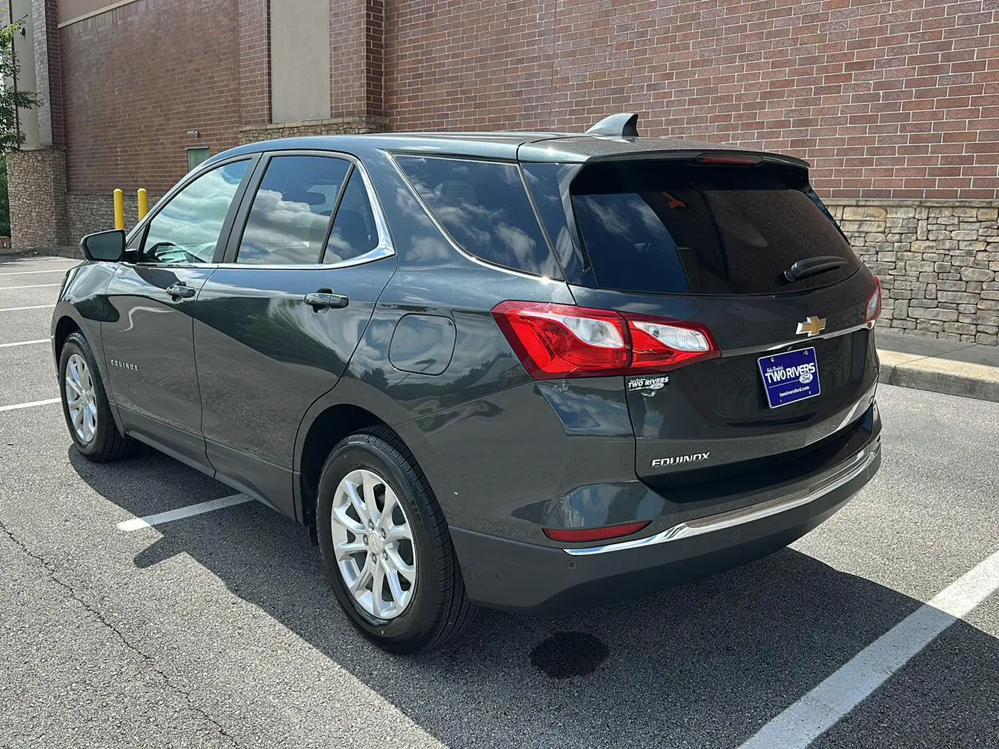2021 Chevrolet Equinox - $23,450