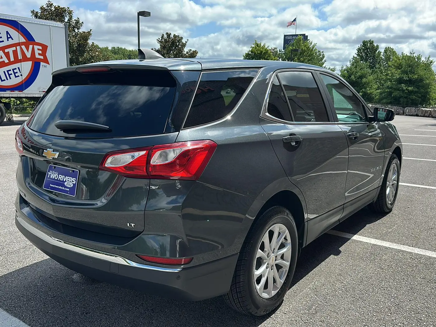 2021 Chevrolet Equinox - $23,450