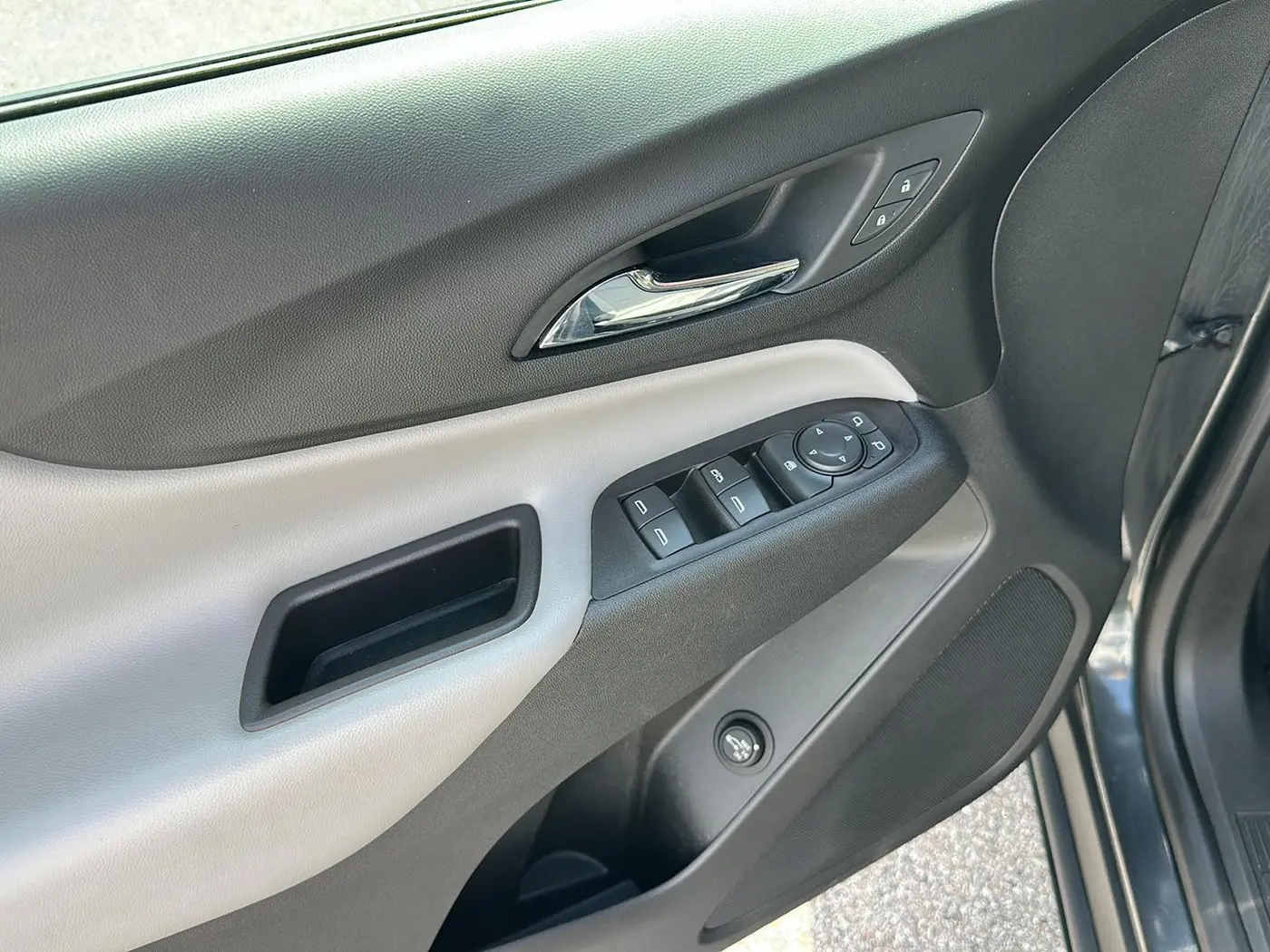 2021 Chevrolet Equinox - $23,450