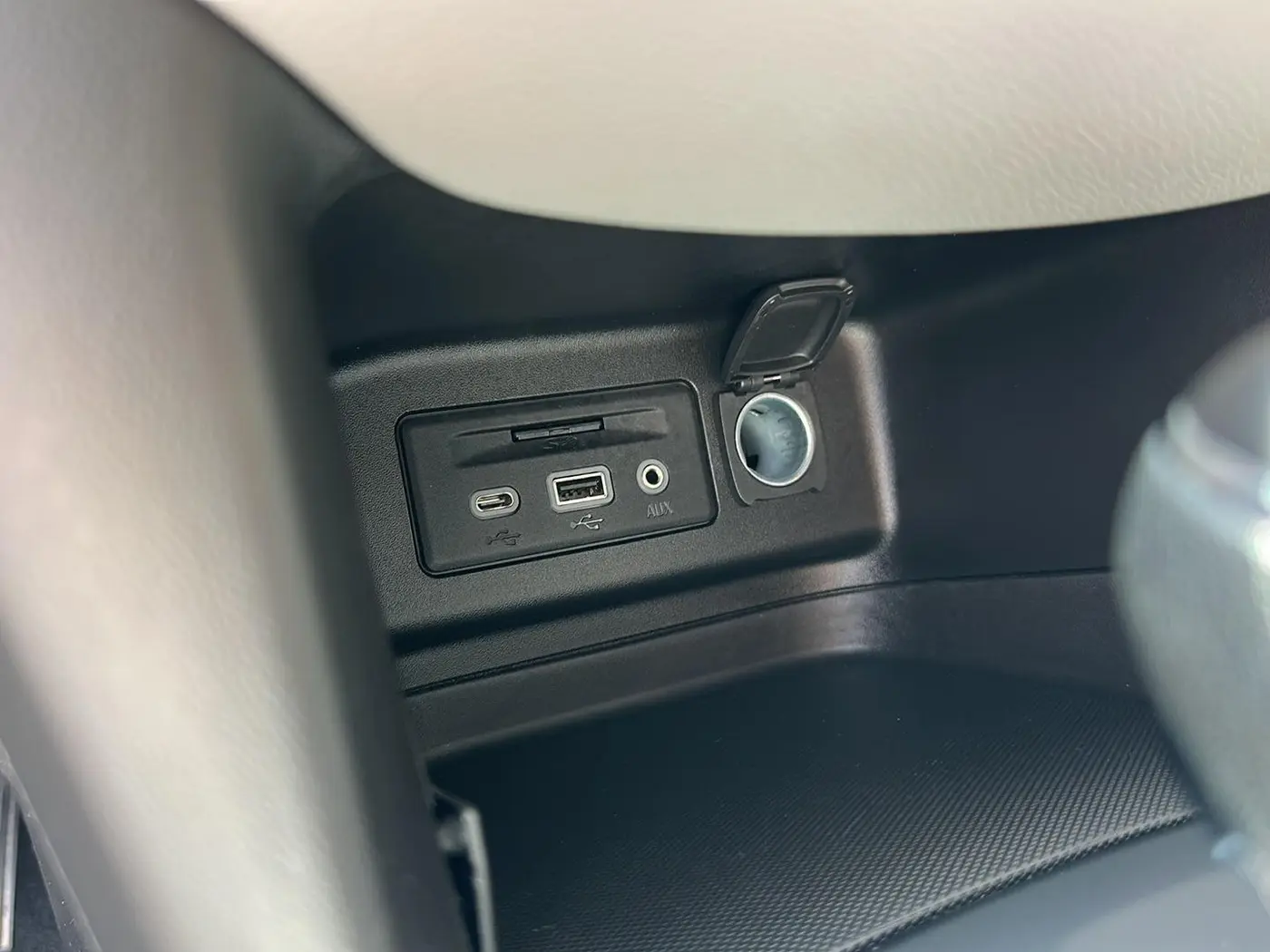 2021 Chevrolet Equinox - $23,450