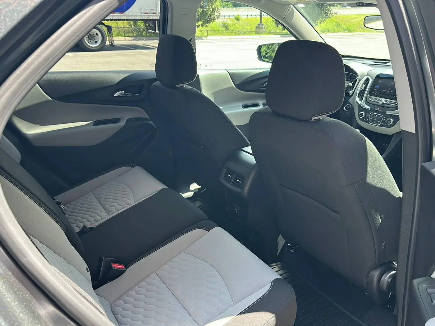 2021 Chevrolet Equinox - $23,450