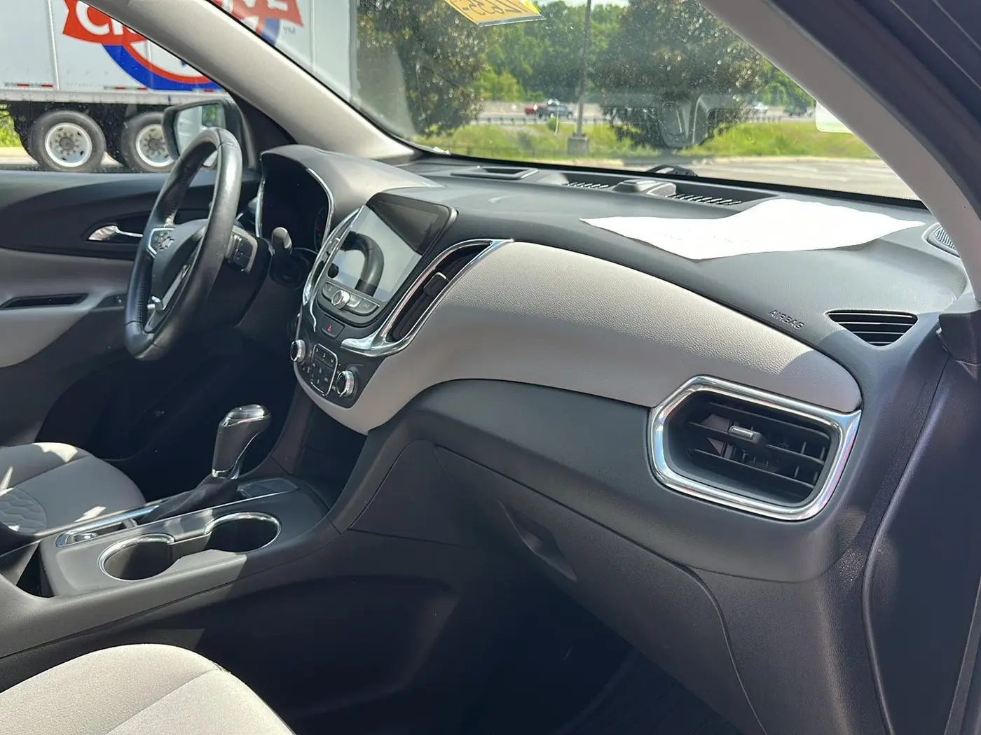2021 Chevrolet Equinox - $23,450