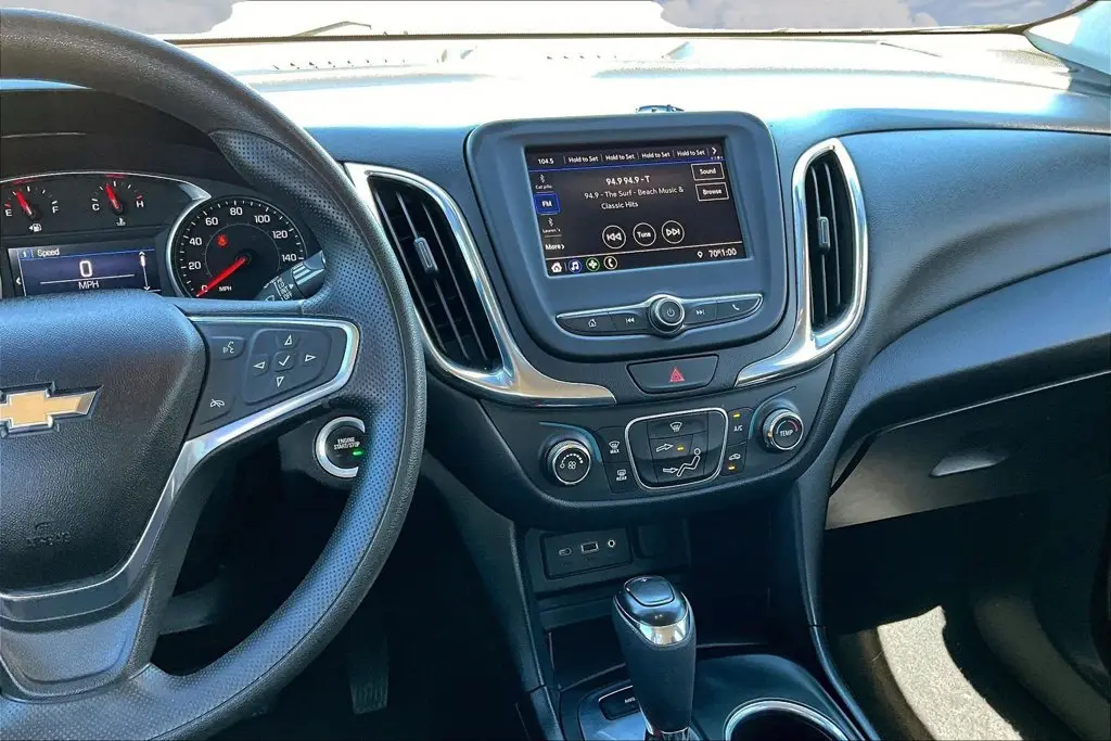 2020 Chevrolet Equinox - $15,300