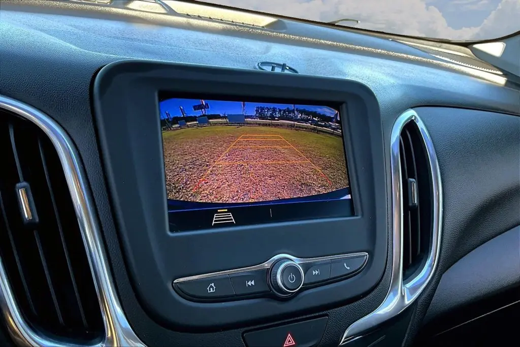 2020 Chevrolet Equinox - $15,300