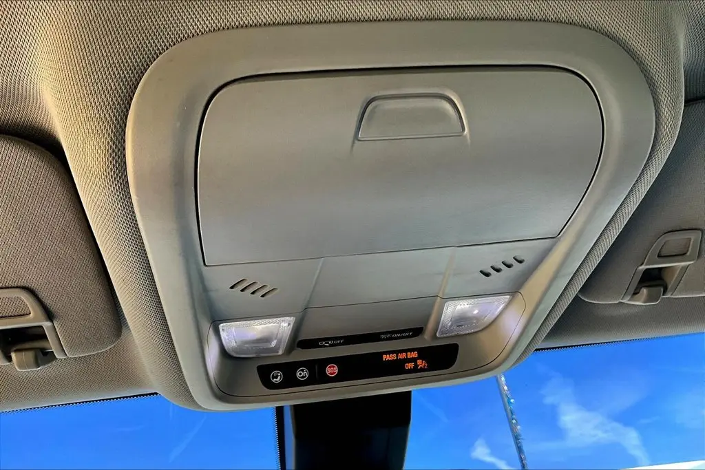 2020 Chevrolet Equinox - $15,300