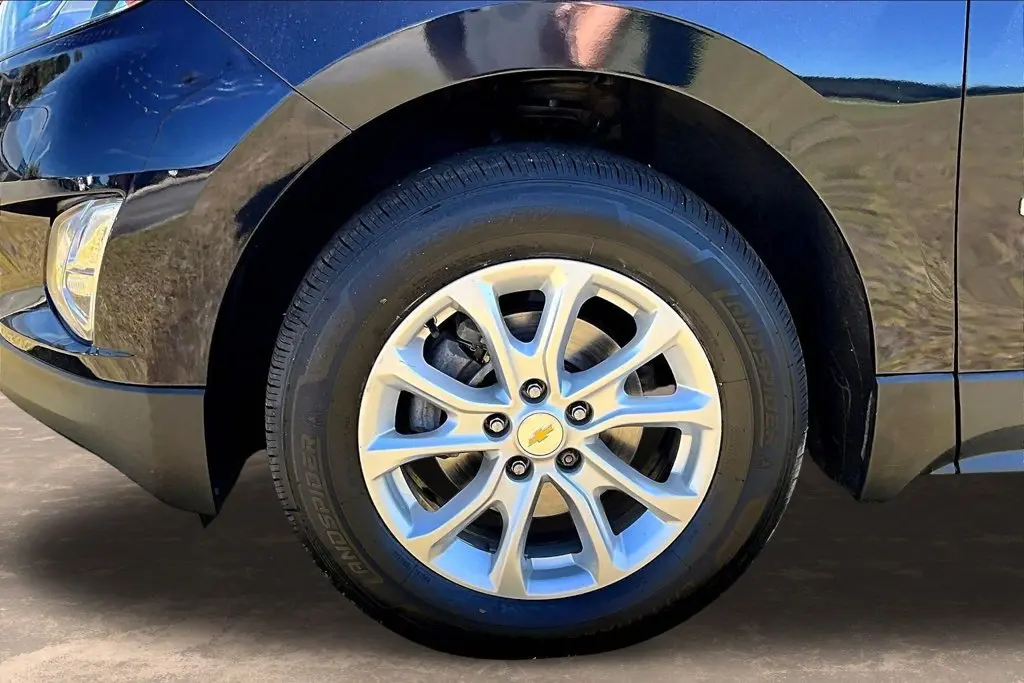 2020 Chevrolet Equinox - $15,300