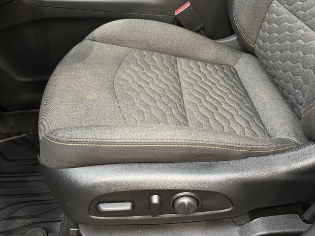 2020 Chevrolet Equinox - $17,900