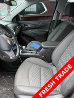 2020 Equinox Thumbnail 4